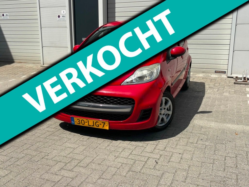 Peugeot 107 1.0-12V XS, Voorwielaandrijving, Stof, Gebruikt, Zwart
