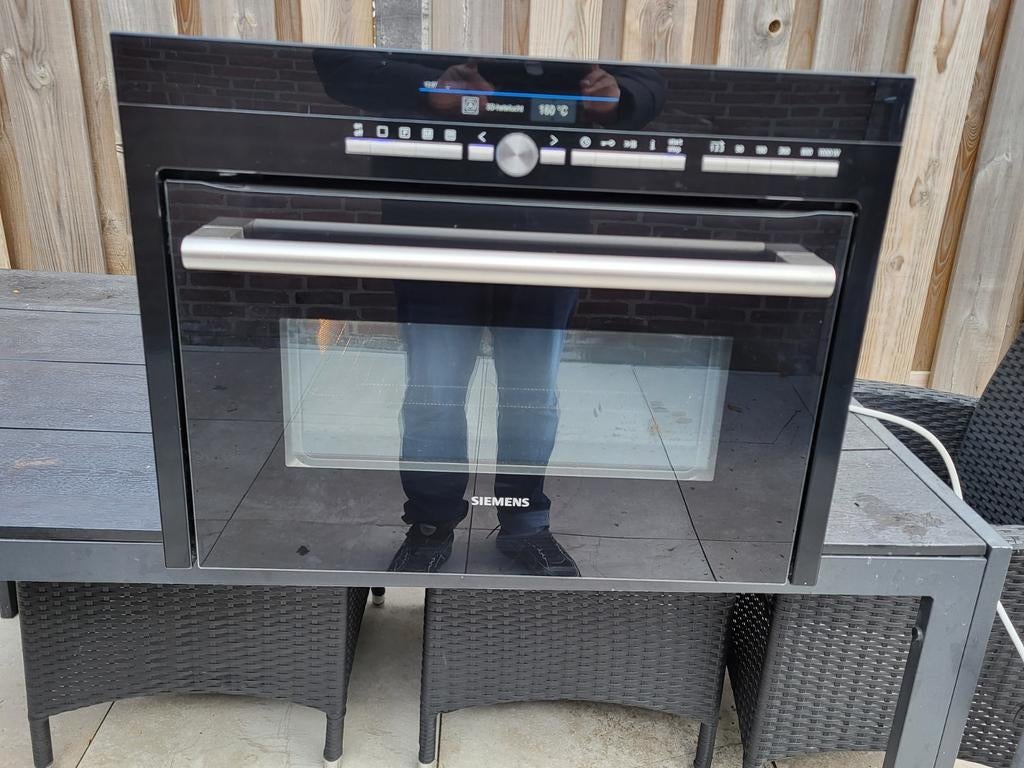 SIEMENS COMBI OVEN MAGNETRON MET PYROLYSE ZELFREINIGEN FUNCT, Ophalen, Zo goed als nieuw, Hete lucht, 45 tot 60 cm