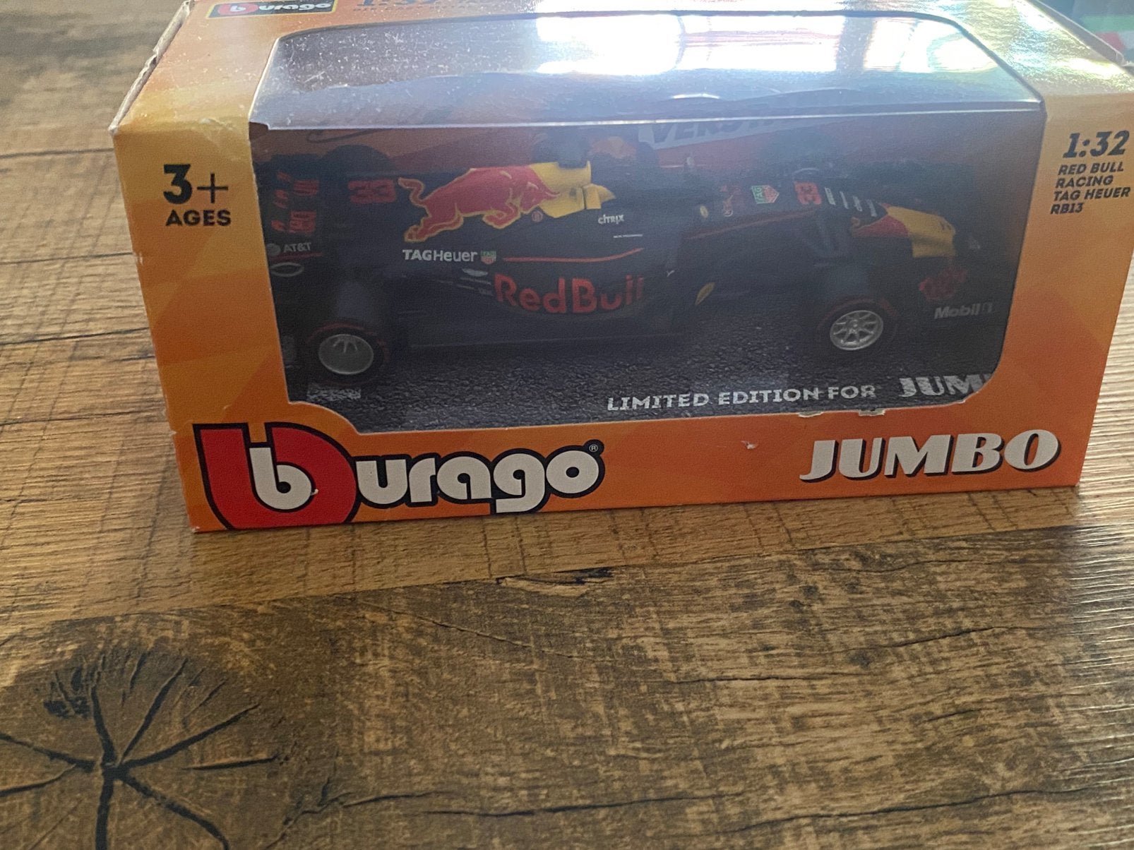 Max Verstappen RB13 1:32 2017 Limited edition Jumbo, Hobby en Vrije tijd, Modelauto's | 1:24, Ophalen of Verzenden, Zo goed als nieuw