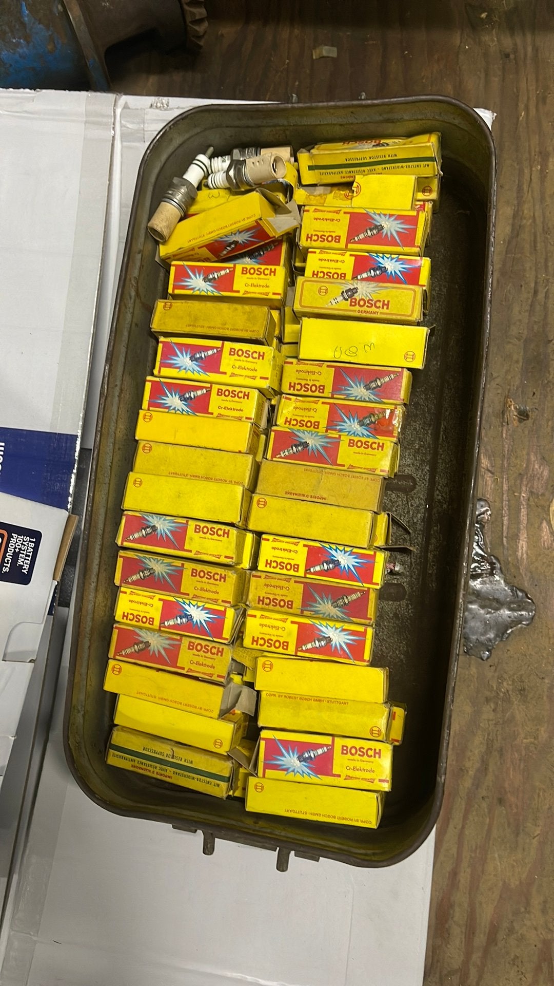 75 stuks nieuwe  bougies, Ophalen of Verzenden, Nieuw