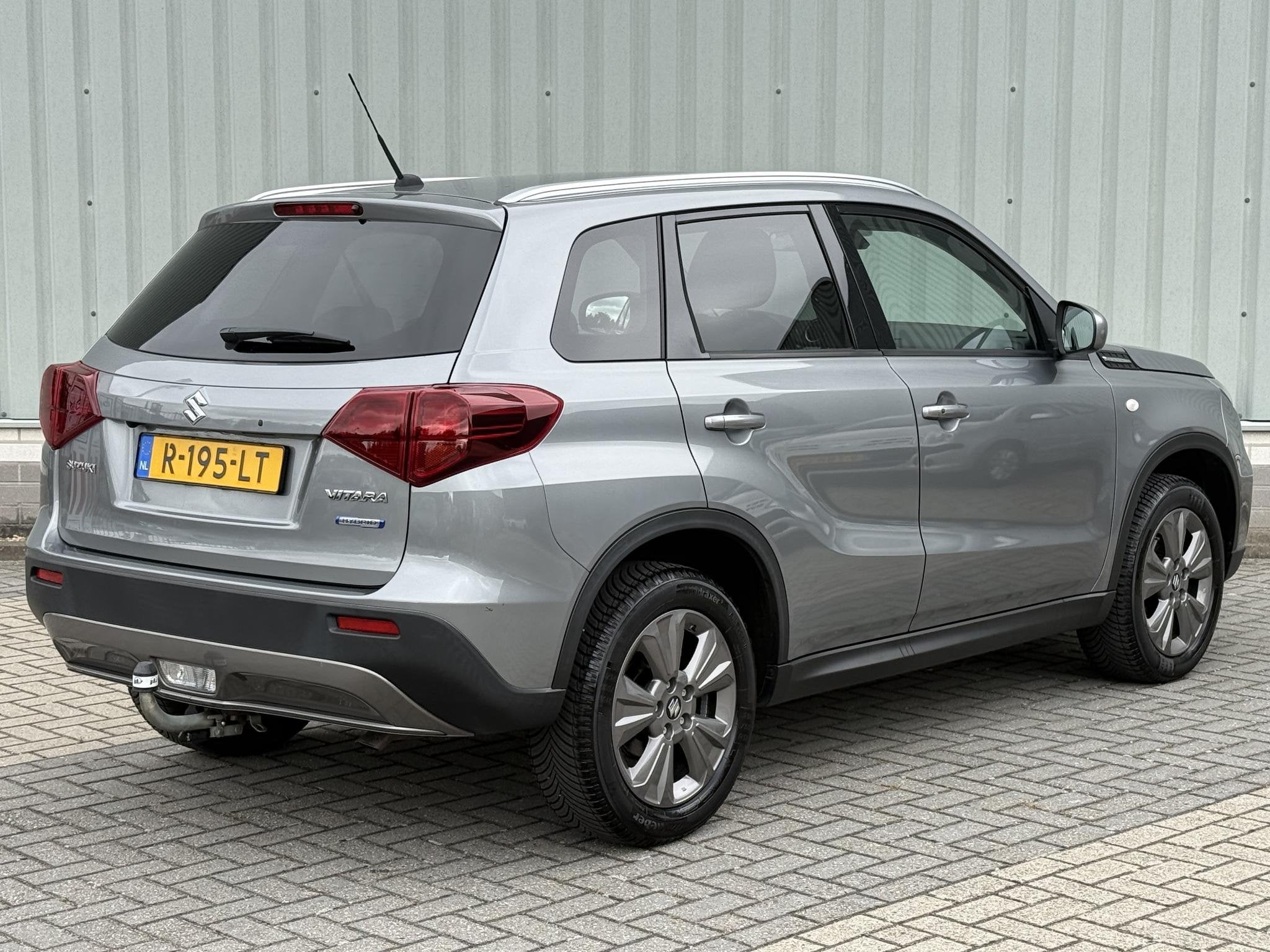 Suzuki Vitara 1.4 Boosterjet Select Smart Hybrid / Trekhaak, Auto's, Stof, Gebruikt, Euro 6, 4 cilinders