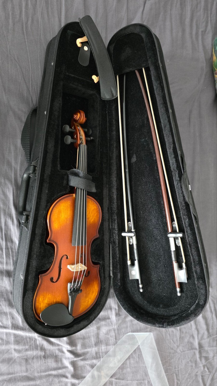 1/8 Viool met 2 Strijkstokken (Petz Carbon & Hout) Schouder, Muziek en Instrumenten, Strijkinstrumenten | Violen en Altviolen