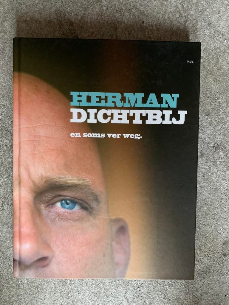 Herman den Blijker - dichtbij, Ophalen of Verzenden, Zo goed als nieuw, Nederland en België