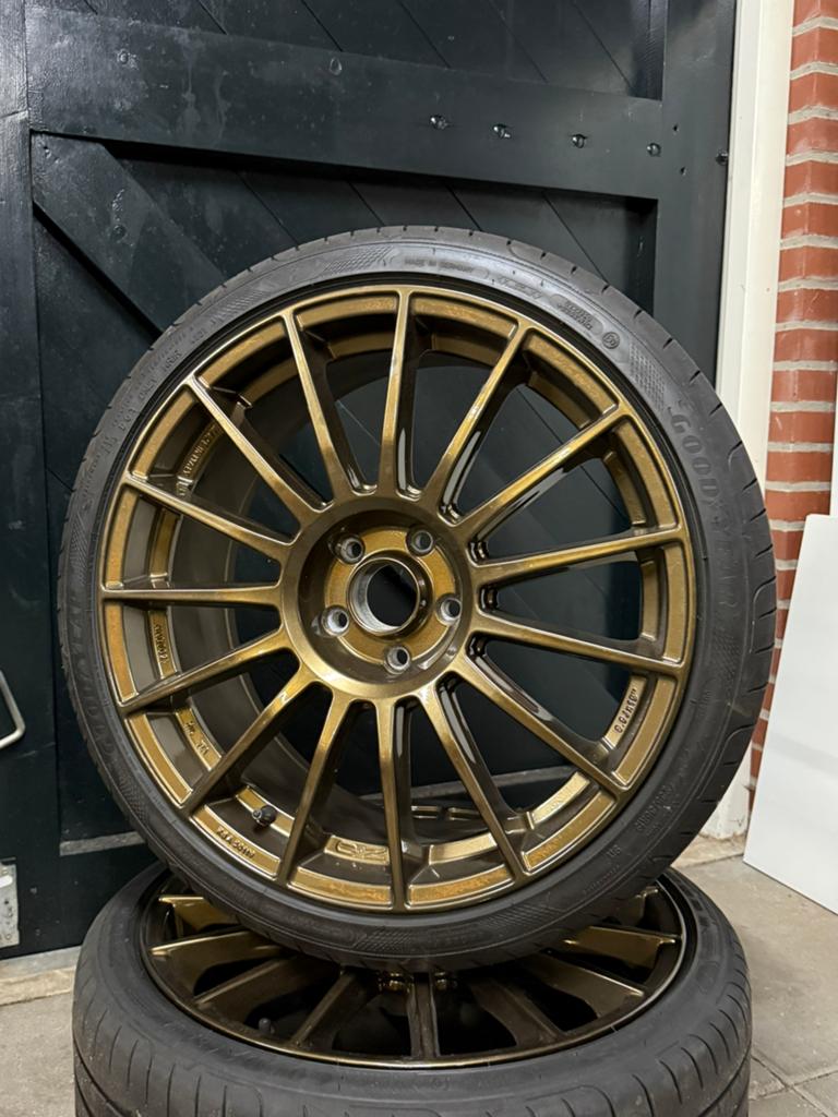 OZ Superturismo LM velgen 19/235/35, Auto-onderdelen, Banden en Velgen, Gebruikt, Banden en Velgen, 235 mm, Personenwagen
