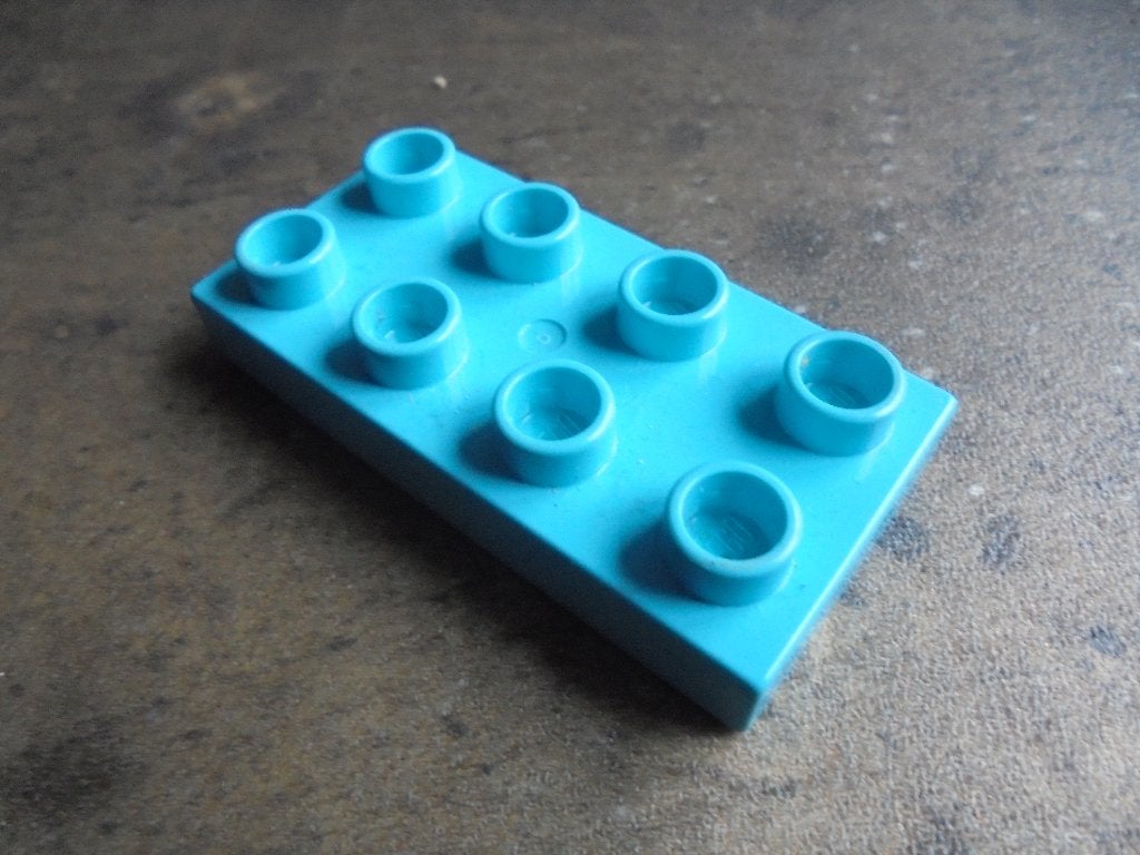 Lego Duplo Plate 2x4x0,5 (zie foto's) 12, Ophalen of Verzenden, Gebruikt, Losse stenen, Duplo