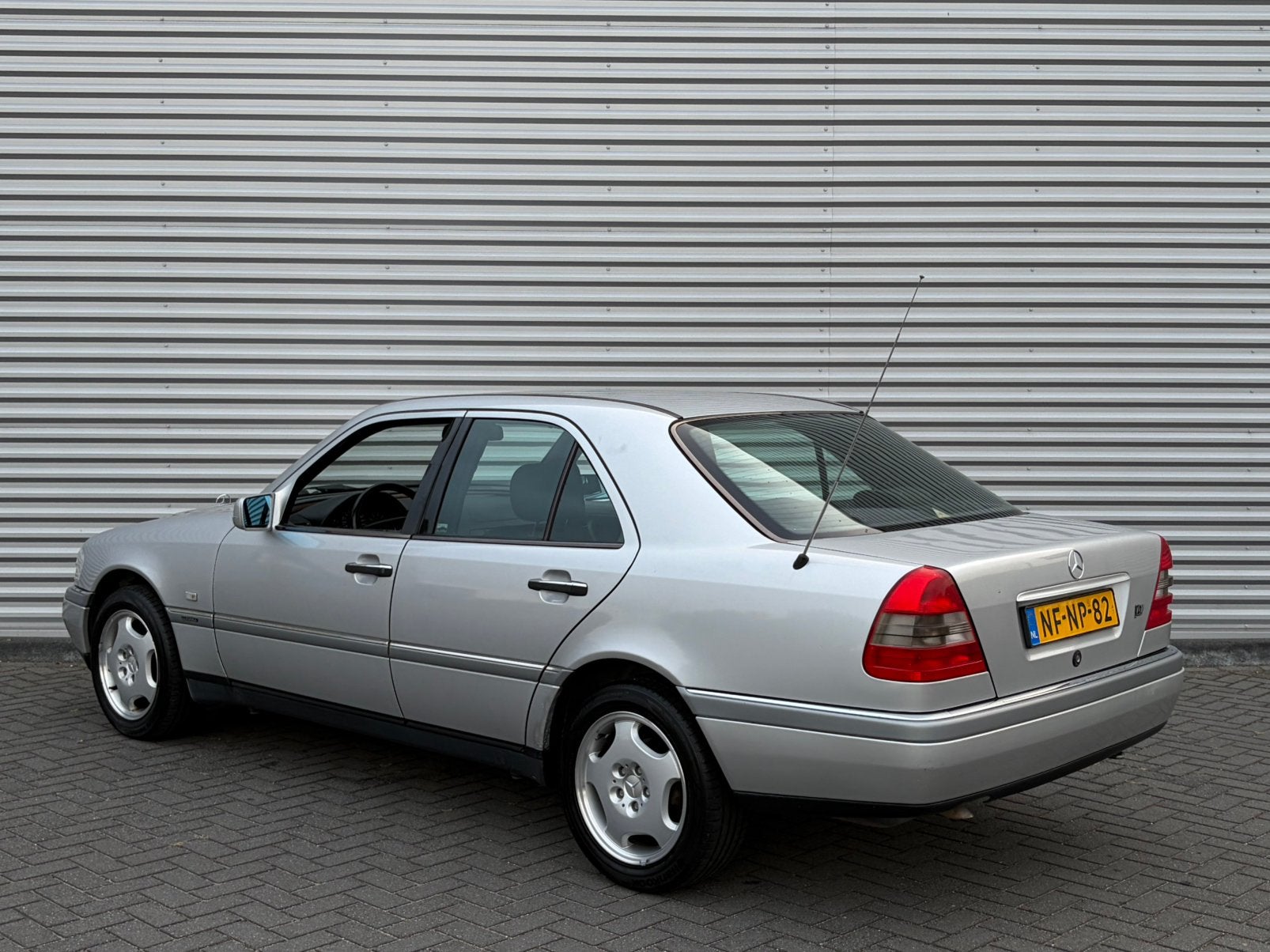Mercedes-Benz C-Klasse C180 1995 Zilver ZEER NETTE STAAT NAP, foto 4