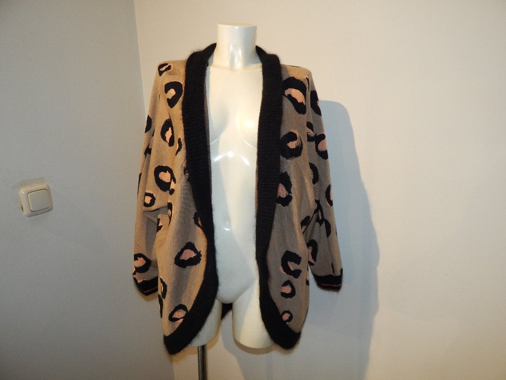 Marccain beeldig vest jaguar print deels wol N7/46