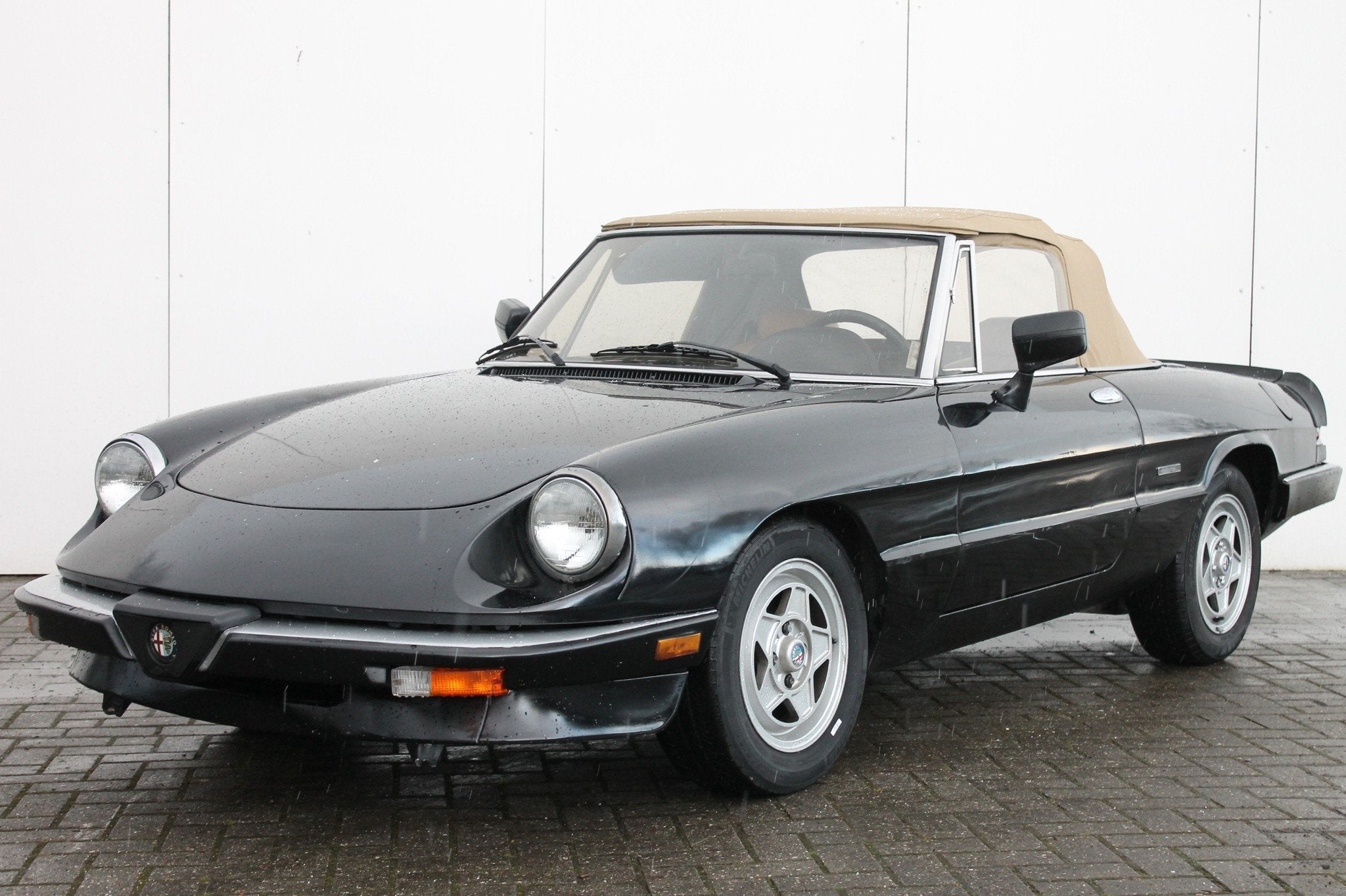 Alfa Romeo Spider 2.0 Injection Aerodinamica (bj 1987), Cabriolet, Spider, Zwart, Bedrijf