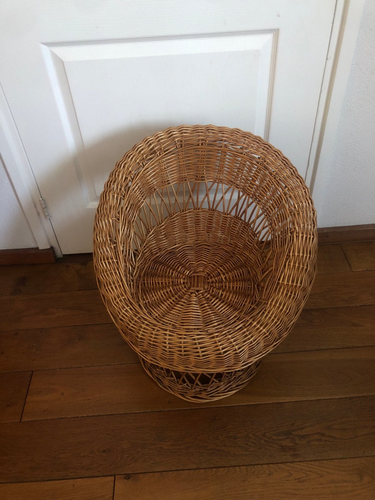 Vintage rotan kinderstoel / fauteuil, Gebruikt, Bruin, Riet of Rotan, Ophalen of Verzenden