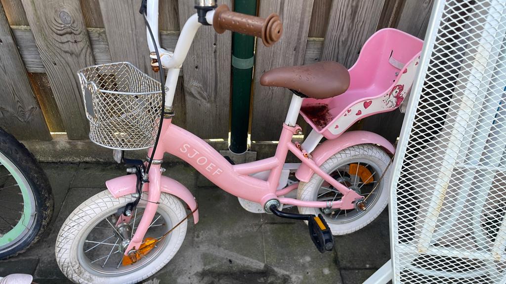 Gratis fiets meisjes opknapper, Fietsen en Brommers, Fietsen | Kinderfietsjes, Ophalen of Verzenden, Gebruikt, Minder dan 16 inch