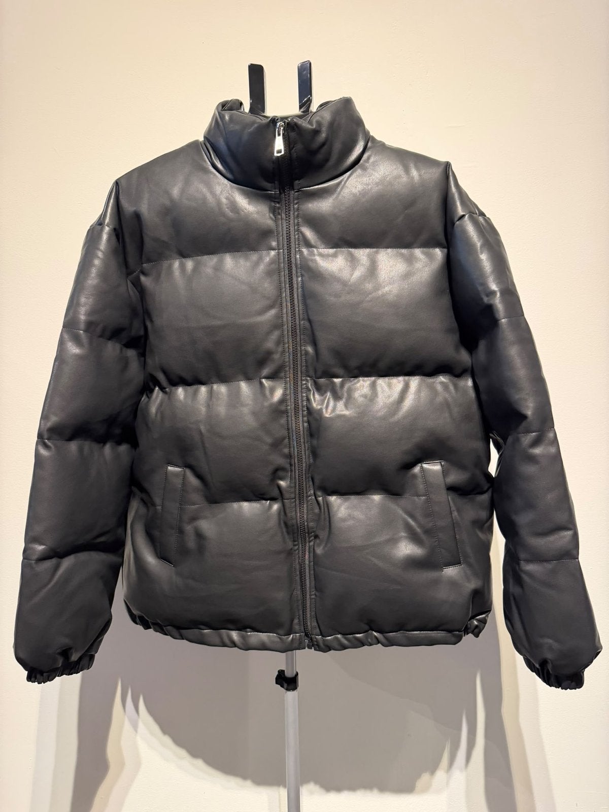 Essentials Fear of God Puffer Jacket Zwart XL Nieuw, Ophalen of Verzenden, Nieuw, Maat 56/58 (XL), Zwart