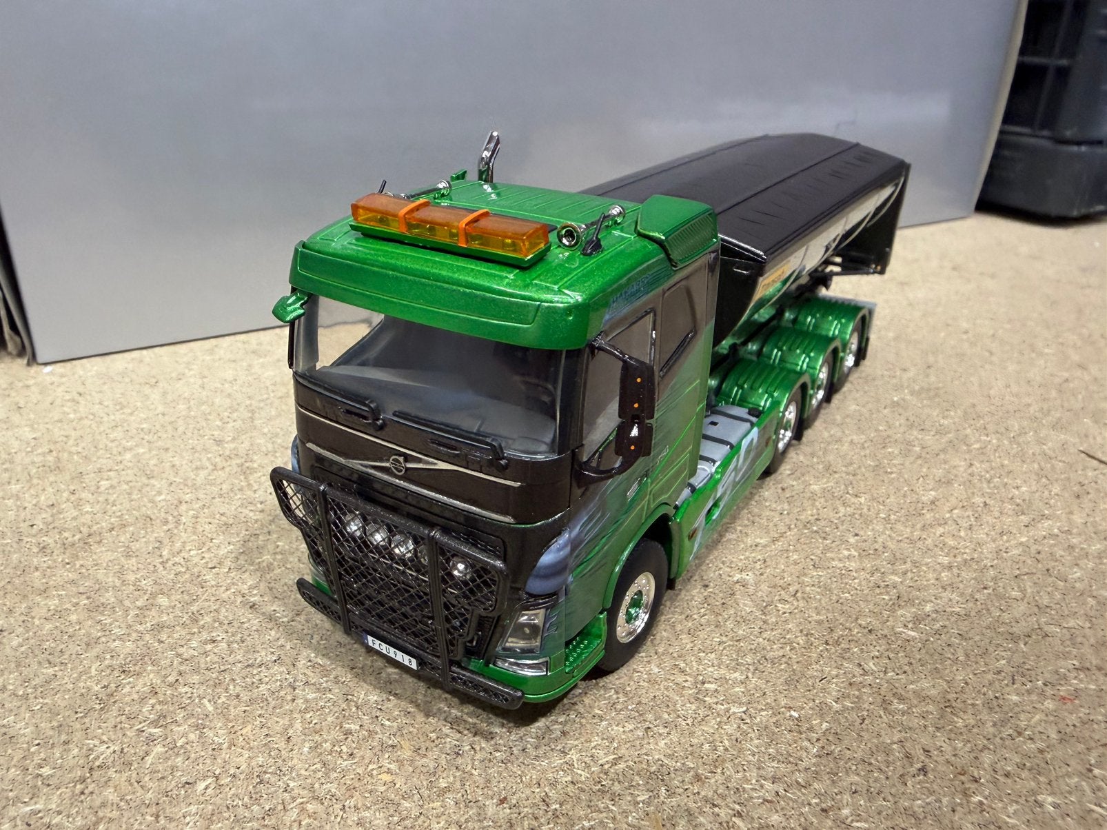 WSI VOLVOFH4 8x4 HOOKLIFT HAKARPS, Ophalen of Verzenden, Nieuw, Bus of Vrachtwagen, Wsi