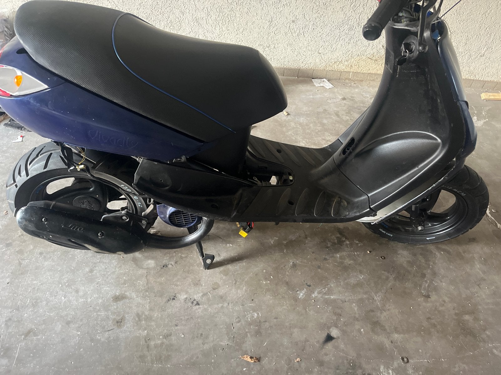 Vivacity 70cc - Opknapper (stilgestaan), Ophalen, Gebruikt