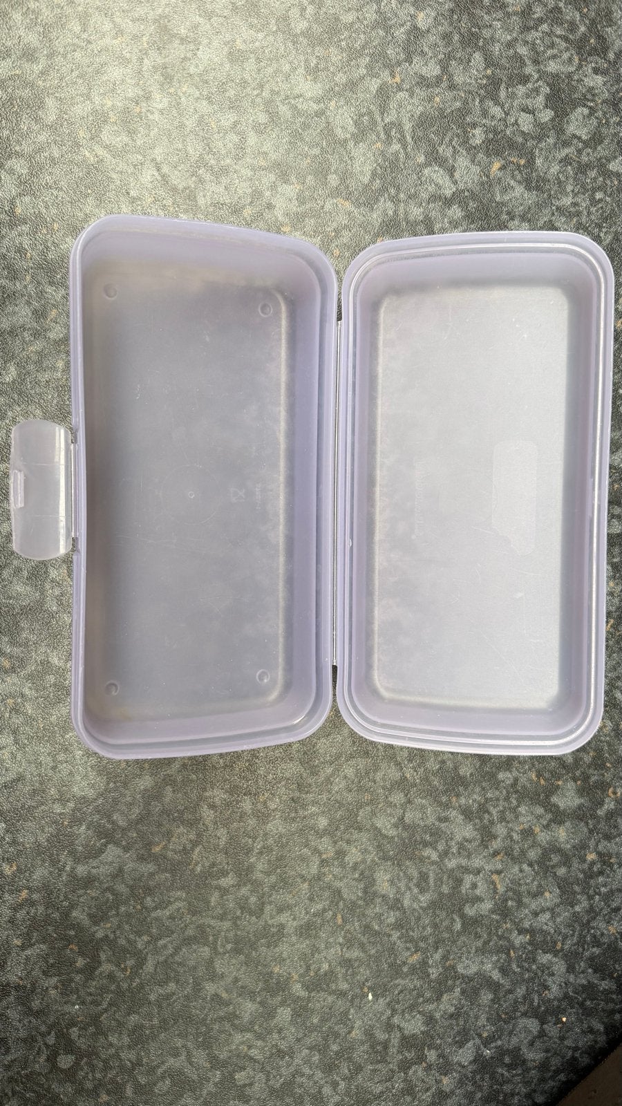 Tupperware broodtrommel - Paars, Gebruikt, Bewaardoos, Paars, Ophalen of Verzenden