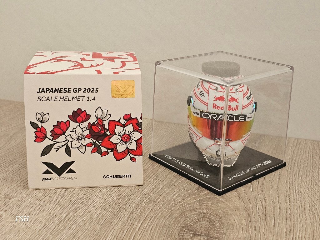 Helm 1:4, Max Verstappen # 1, Winner GP Japan 2025. ZELDZAAM, Ophalen of Verzenden, Nieuw, Formule 1