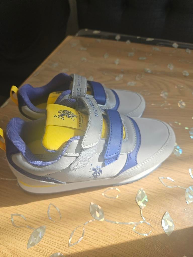 Nieuwe kinderschoenen: Nike, sandalen en U.S. Polo Assn., Kinderen en Baby's, Kinderkleding | Schoenen en Sokken, Ophalen of Verzenden