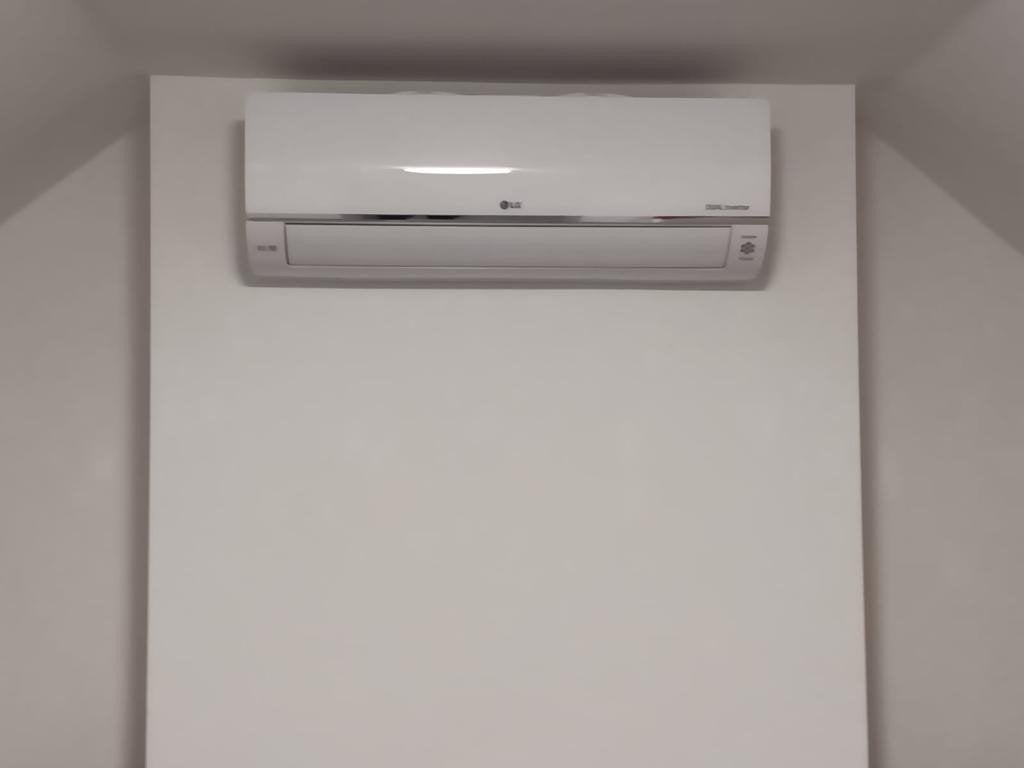 LG Split Airco S3NM09JA2PA - Koelen en Ontvochtigen, Ophalen of Verzenden, Gebruikt