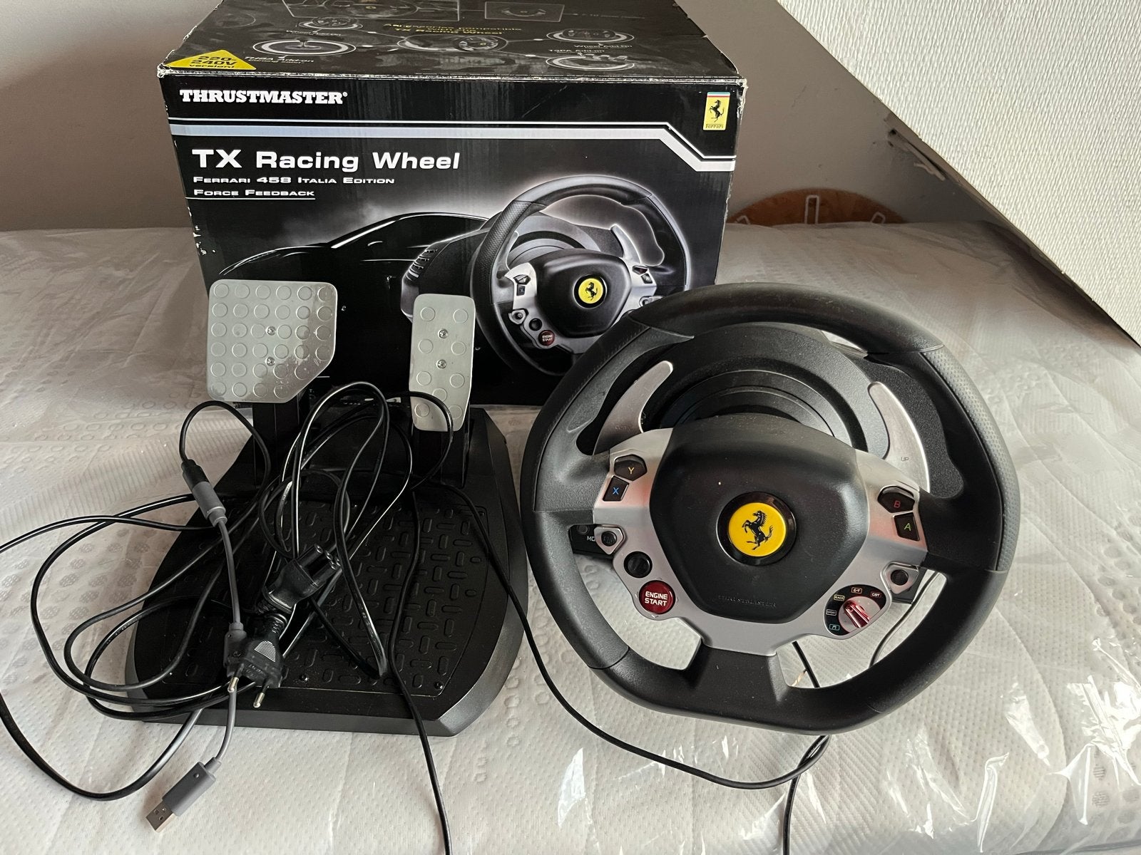 Thrustmaster TX Racing Wheel Ferrari 458 Italia Edition, Racestuur, Gebruikt, Force feedback, Ophalen of Verzenden