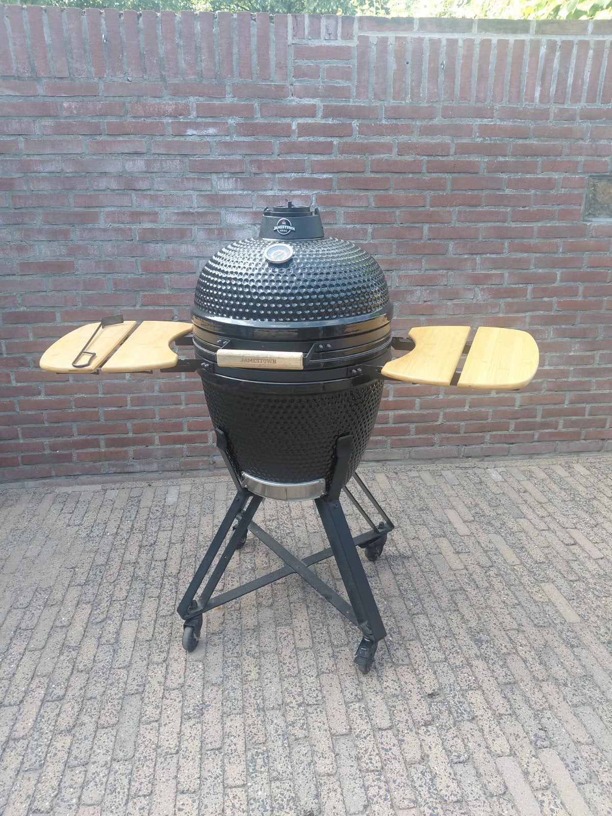 jamestown grill, Tuin en Terras, Houtskoolbarbecues, Ophalen, Zo goed als nieuw, Jamestown Grill, Met accessoires