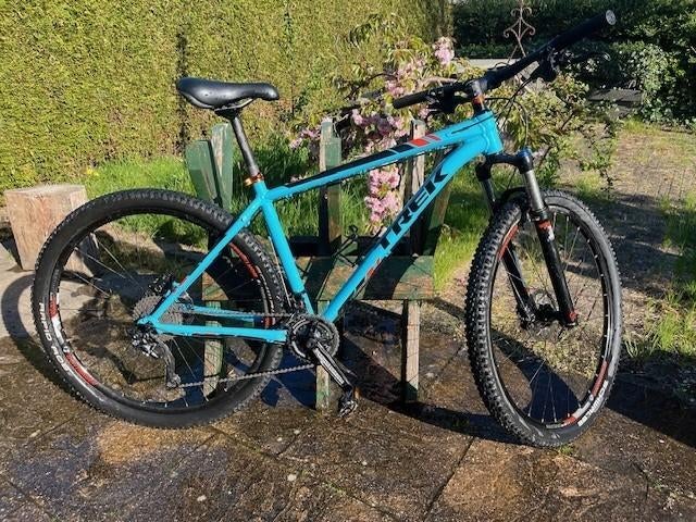 Nette ATB Trek XCaliber9, Fietsen en Brommers, Fietsen | Mountainbikes en ATB, Ophalen, Gebruikt, Hardtail, 45 tot 49 cm