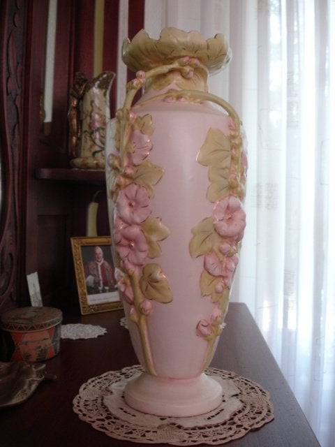 Jugendstil-vaas met prachtig bloemen-reliëf, in topstaat!, Ophalen of Verzenden