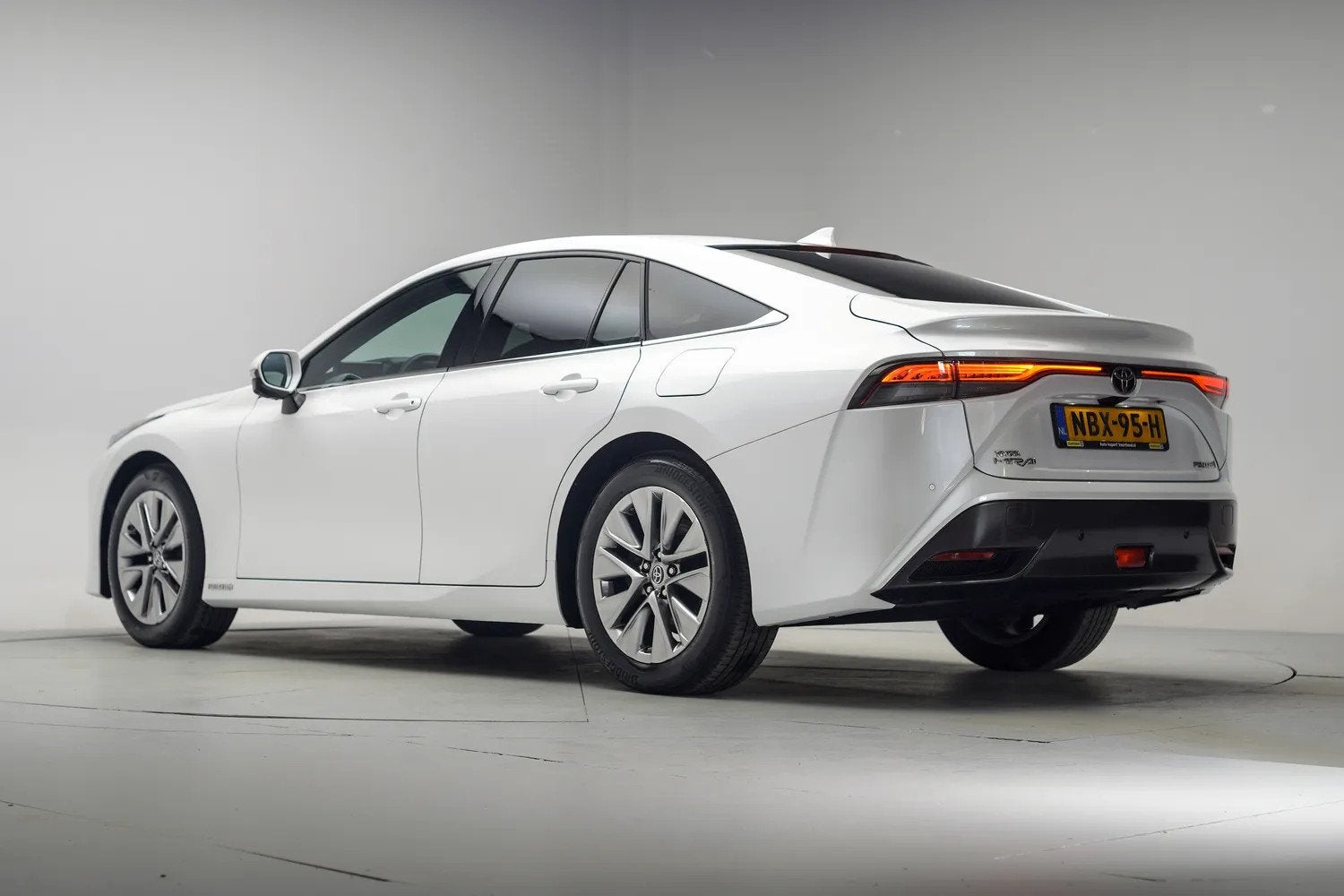 Toyota Mirai Executive [ LED Adapt.cruise Leder Stoelverwarm, Auto's, Automaat, Gebruikt, Mirai, Waterstof