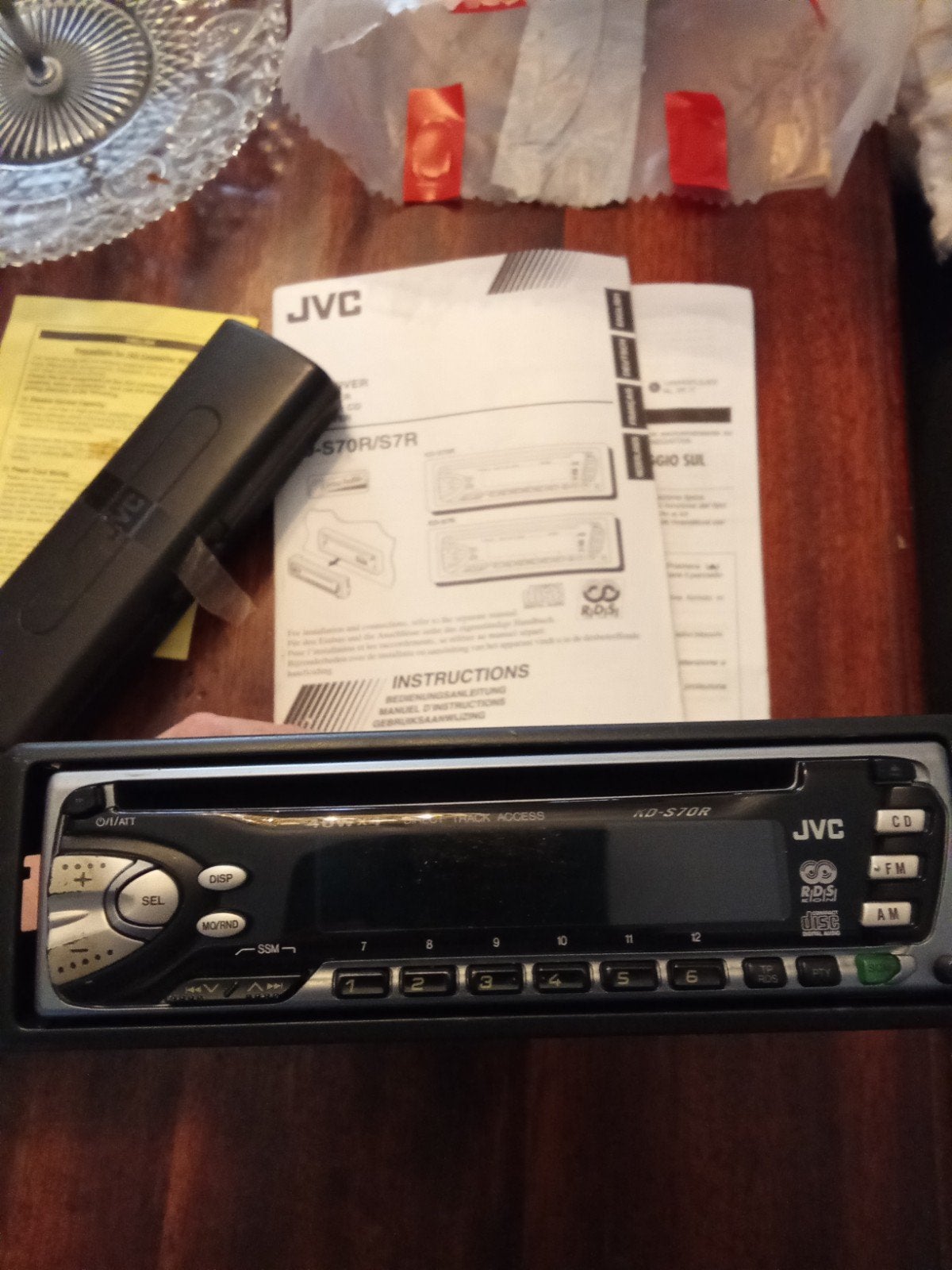 JVC KD-S70R Autoradio met CD-speler en afneembaar front, Ophalen of Verzenden, Gebruikt