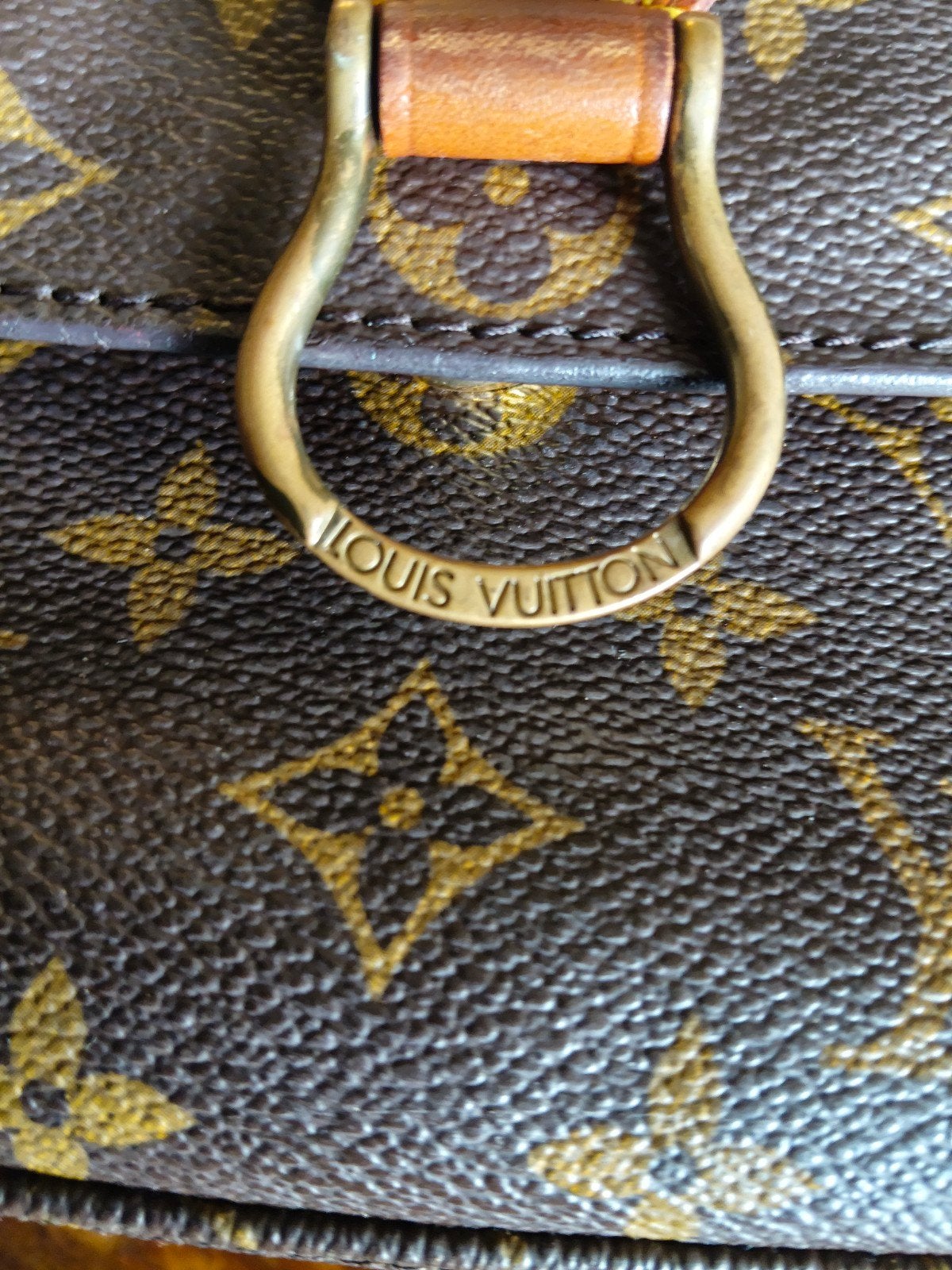 Louis Vuitton Model M schoudertasje, Ophalen of Verzenden, Gebruikt, Bruin, Schoudertasje