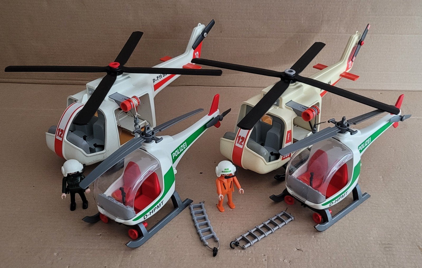 Oude rescue helicopters en politie, Ophalen of Verzenden, Gebruikt