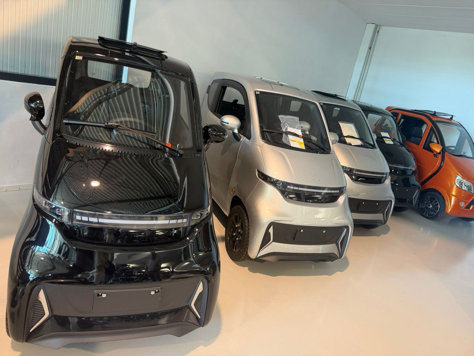 E4 luxe overdekte scootmobiel model 2026 groot in voorraad, Ophalen of Verzenden, Zo goed als nieuw, 46 km of meer, 16 km/u of meer