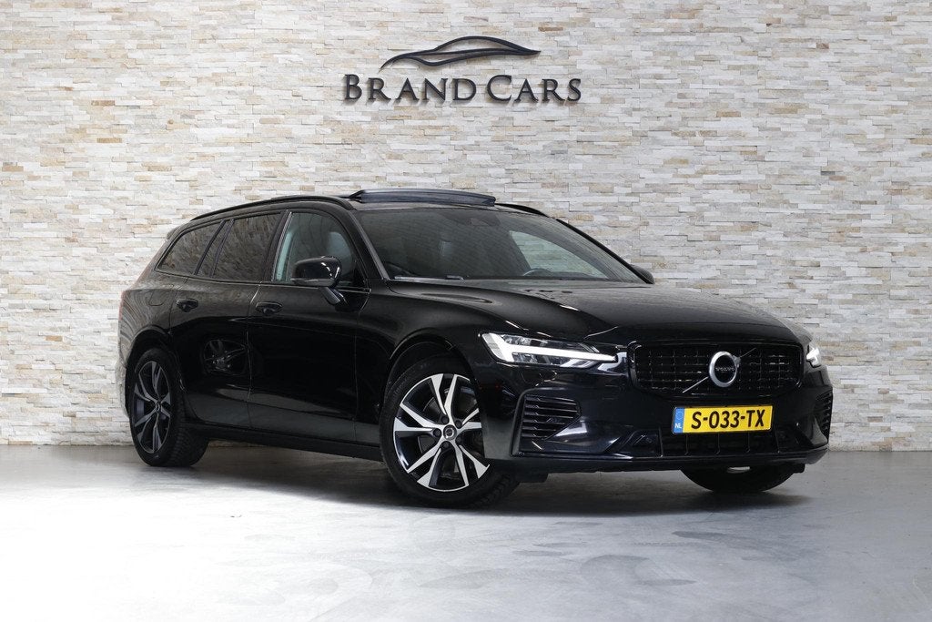 Volvo V60 2.0 T8 Twin Engine AWD R-Design | Adaptive cruise, Automaat, Gebruikt, Euro 6, 4 cilinders