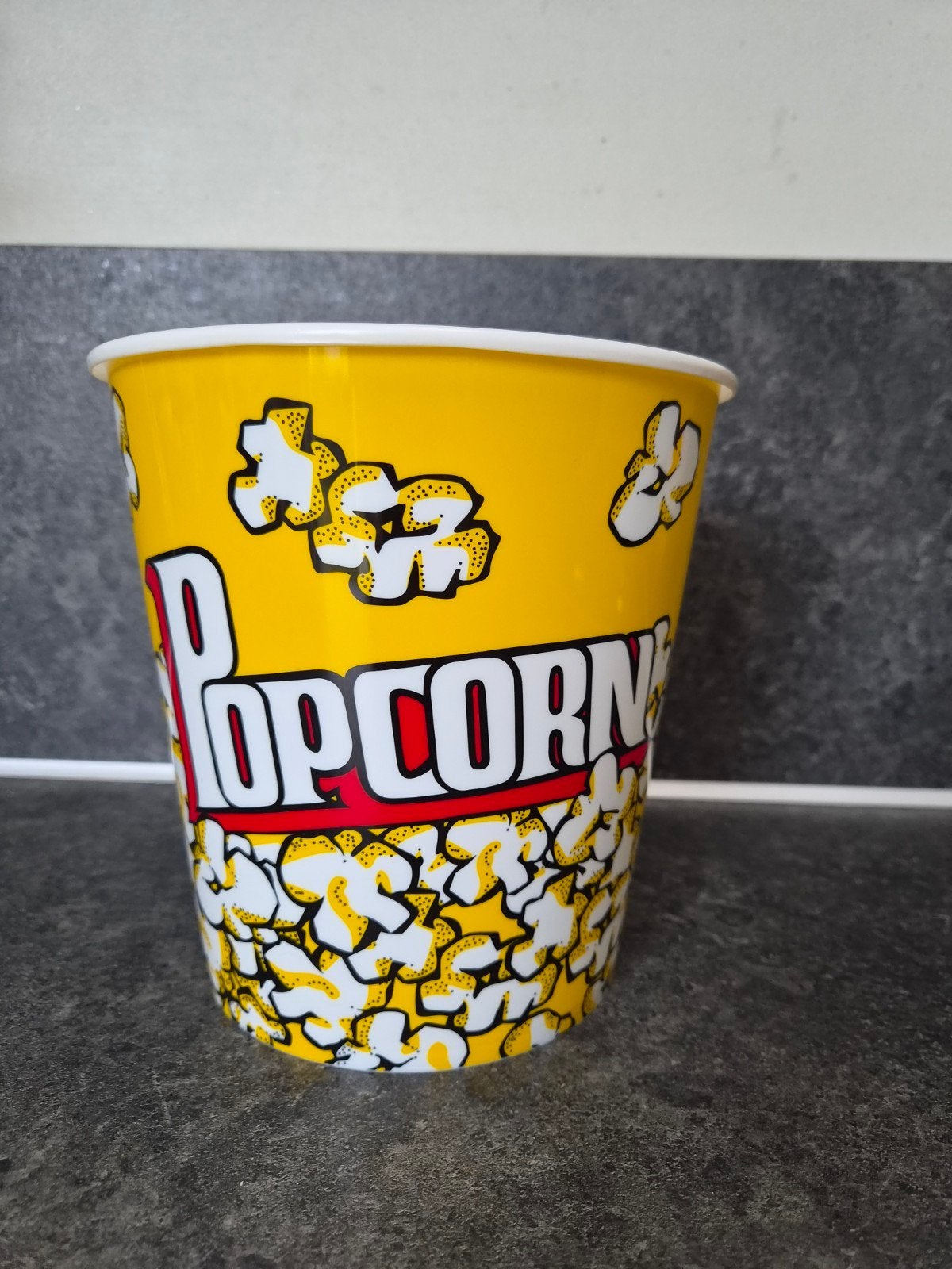 Lege popcornbak - Geel met popcorn opdruk, Ophalen, Zo goed als nieuw, Geel, Kunststof