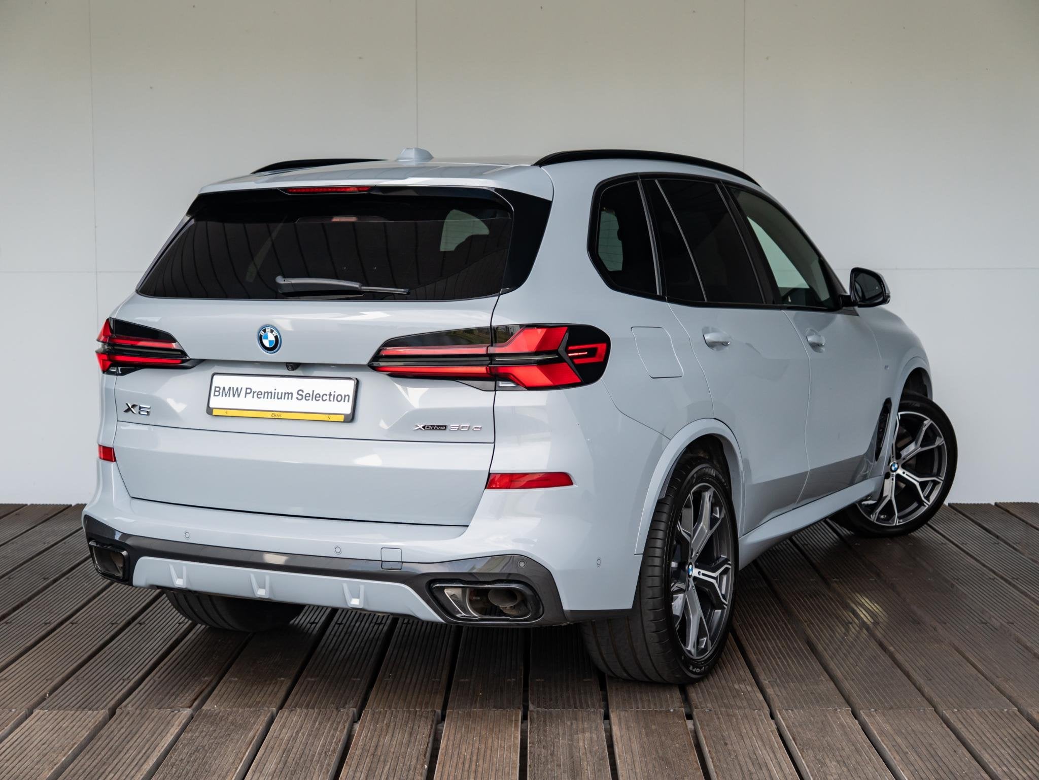 BMW X5 xDrive50e | M Sportpakket Pro | Innovation Pack | Com, Auto's, Stof, Gebruikt, 2395 kg, Met garantie (alle)