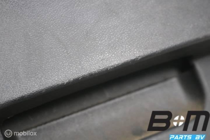 Bakje onder stoel links Seat Leon 1P 5P0882603D, Gebruikt