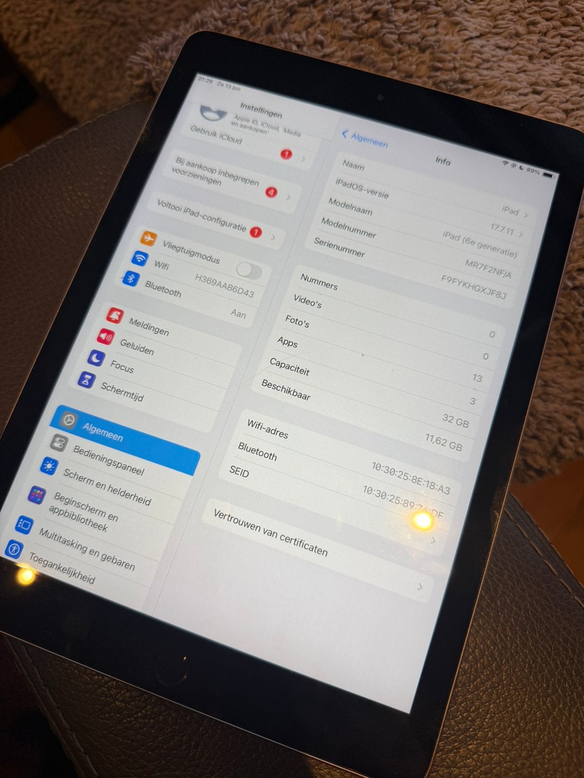 Apple iPad 6e generatie 32GB Wi-Fi, Computers en Software, Apple iPads, Zo goed als nieuw, Apple iPad, 10 inch, 32 GB, Ophalen of Verzenden