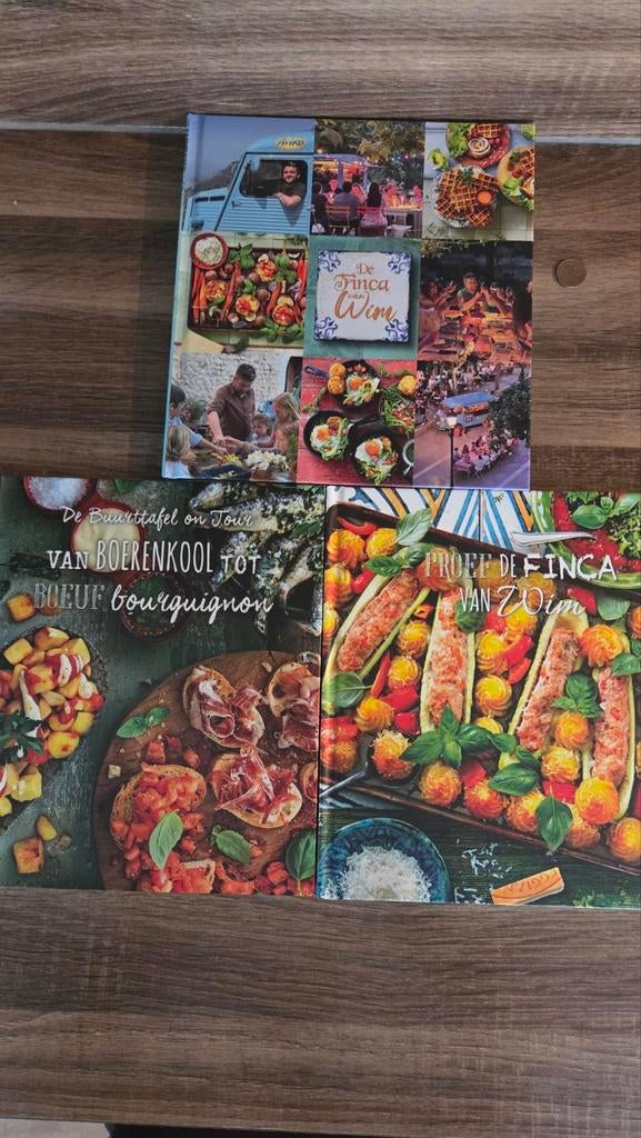 Aviko kookboeken in goede staat., Ophalen, Zo goed als nieuw, Overige gebieden