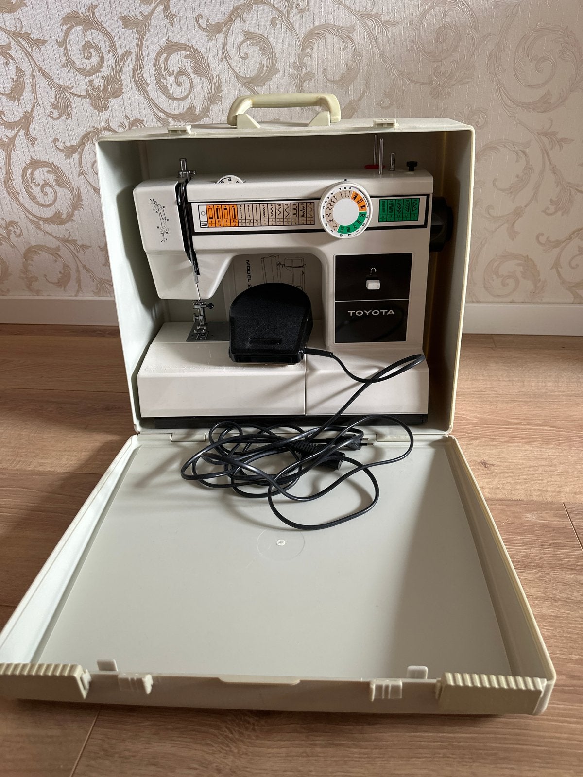 Toyota naaimachine - defect, Ophalen, Gebruikt, Naaimachine, Overige merken