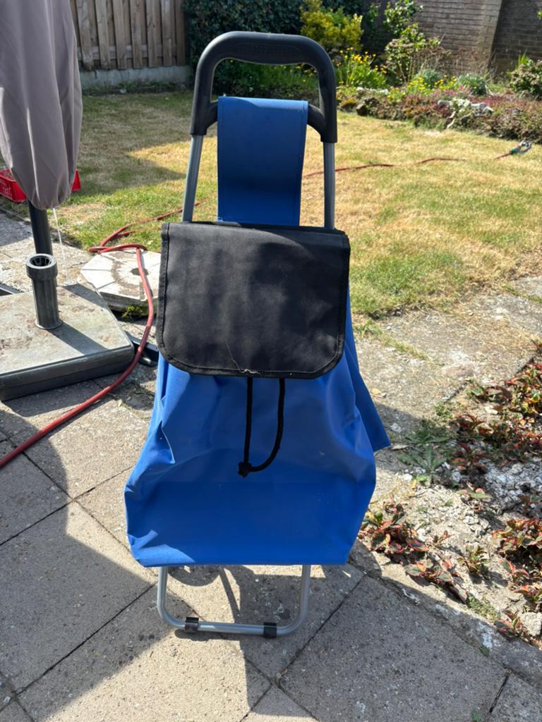 Boodschappentrolly., Ophalen, Zo goed als nieuw, Zwart, 30 cm of meer