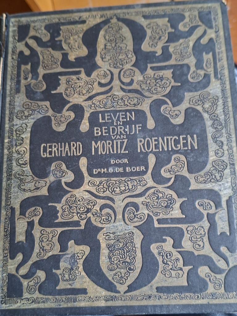 Leven en Bedrijf van Gerhard Moritz Roentgen, Antiek en Kunst, Ophalen of Verzenden, Dr. M.G. de Boer