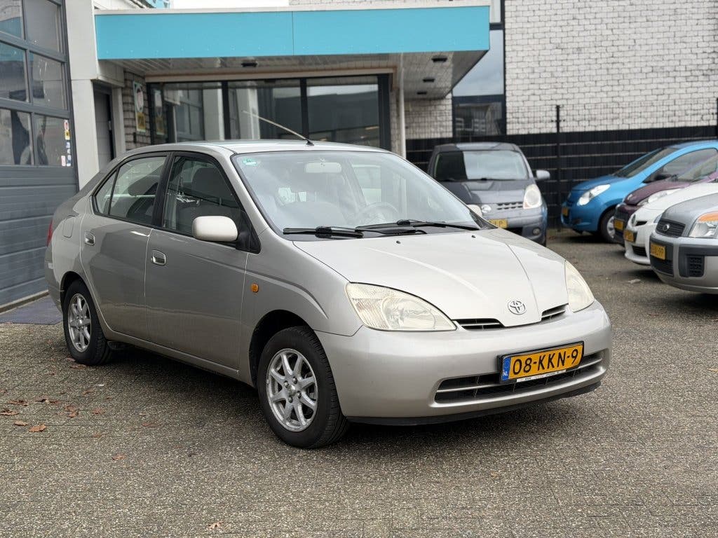 Toyota Prius 1.5 VVT-i (bj 2001, automaat), foto 3