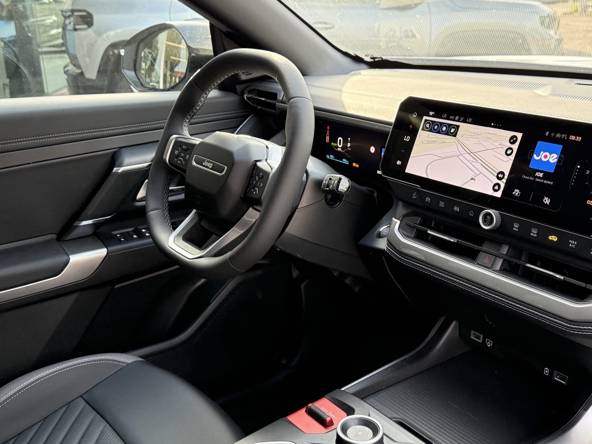 Jeep Compass First Edition 74 kWh, Auto's, Gebruikt, 213 pk, Automatische klimaatregeling, Wit