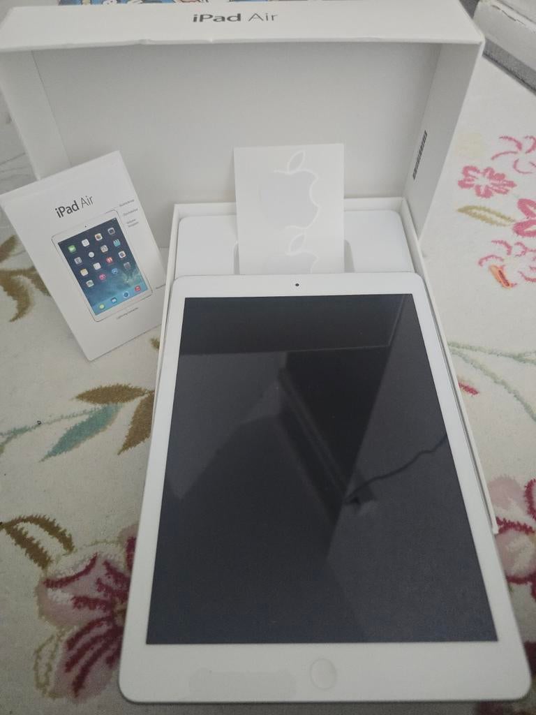 Apple iPad Air Wi-Fi 16GB (Model A1474), Computers en Software, Apple iPads, Gebruikt, Apple iPad Air, Ophalen of Verzenden, 16 GB
