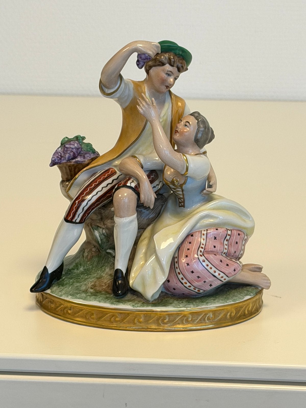 Gerold Porzellan Bavaria beeld romantisch Handgeschilderd, Ophalen of Verzenden, Handgemaakt, Beeld