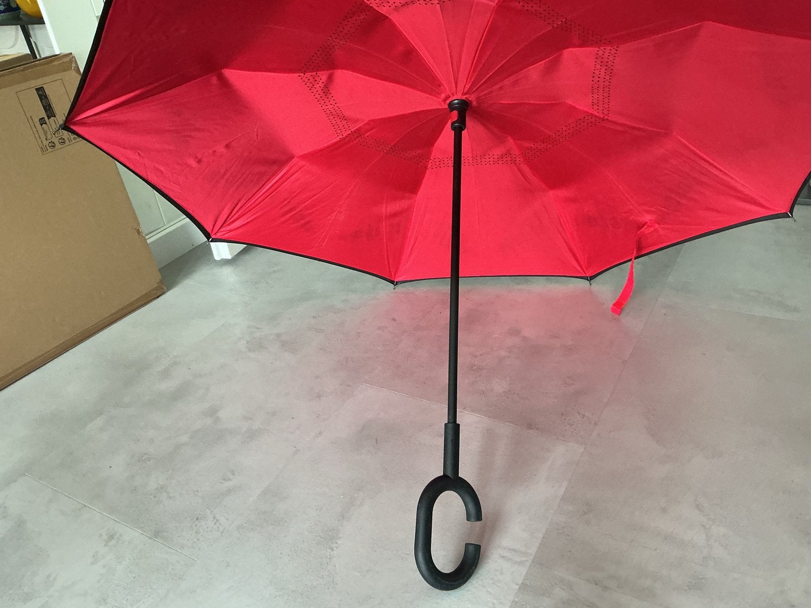 Omkeerbare paraplu - Rood/Zwart, Ophalen of Verzenden, Gebruikt, Rood