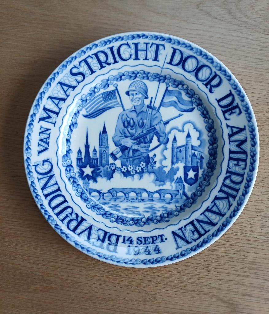 Bordje bevrijding Maastricht, Verzenden