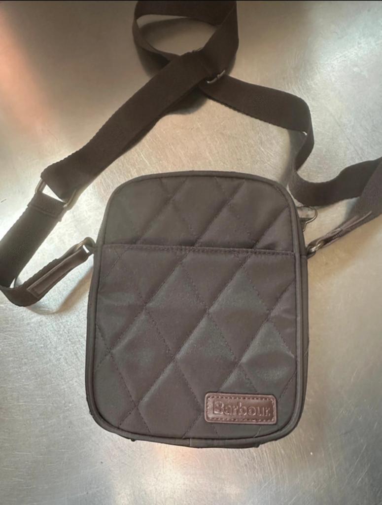 Nieuwe BARBOUR schoudertas, Ophalen of Verzenden, Zo goed als nieuw, Bruin