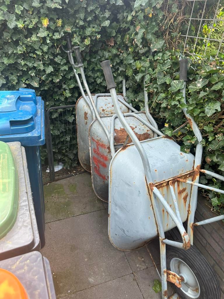 Kruiwagen huren €5,-, Ophalen, Zo goed als nieuw