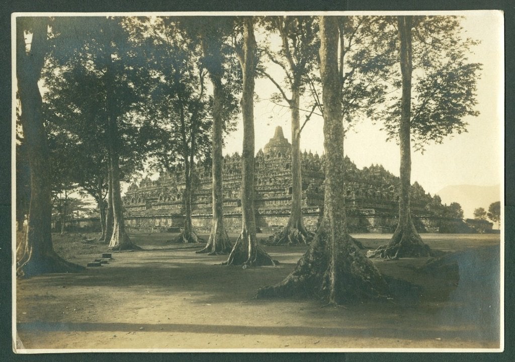 AK Nederlands Indie Boeroeboedoer, Ophalen of Verzenden, 1920 tot 1940, Ongelopen, Overijssel