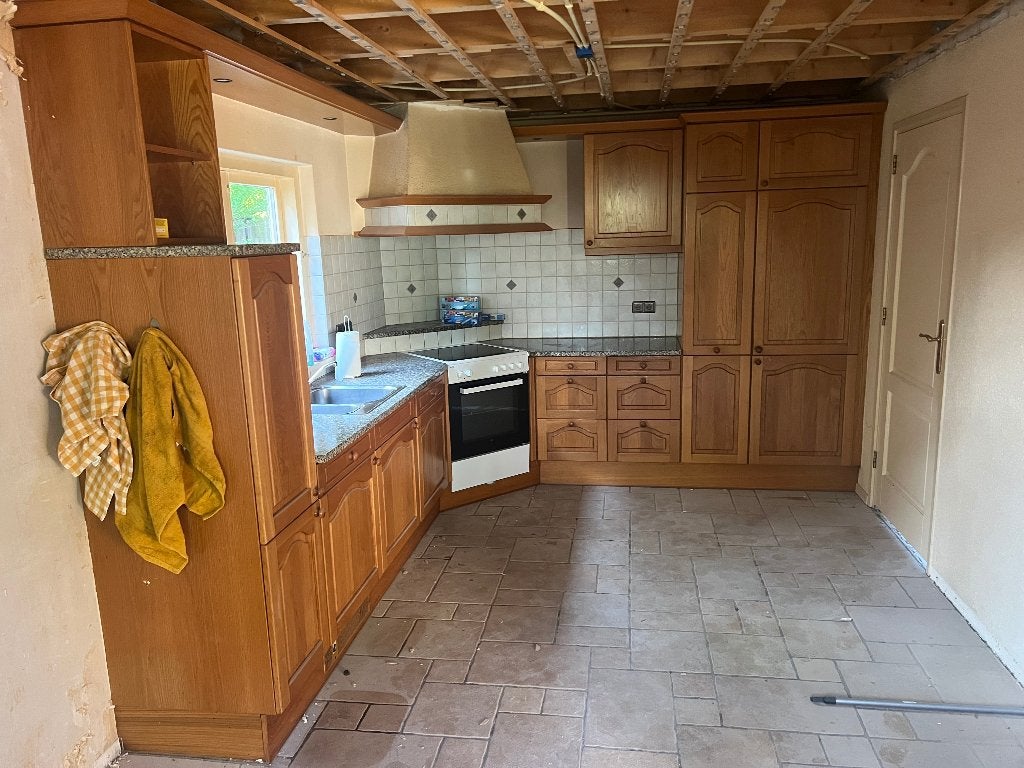 Rustieke Eiken Keuken - Volledig met apparatuur, Huis en Inrichting, Keuken | Complete keukens, Gebruikt, Hoekkeuken, Bruin, Graniet of Steen