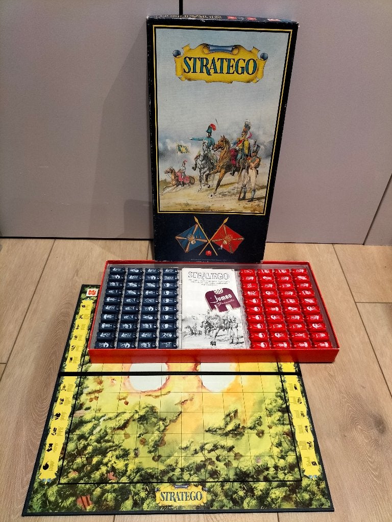 Stratego - spel van Jumbo - blauwe doos, ronde torens, Een of twee spelers, Ophalen of Verzenden, Gebruikt, Jumbo